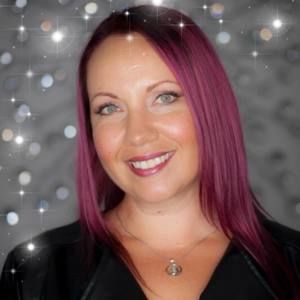 Meet your Posher, Elisa